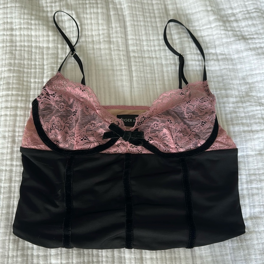 Lace tigermist top